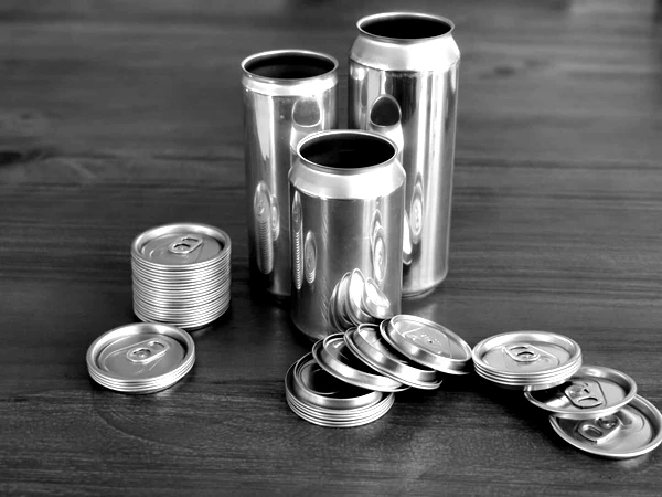 Wholesale food grade empty customized aluminium  beverage and beer can lid can skeek 330ml