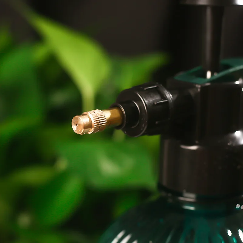 Manual Pump Sprayer Garden Air Pressure Sprayer Garden Watering Can Sample Plastic Home 1.2L Opp Bag Diamond Water Cans PP+PET