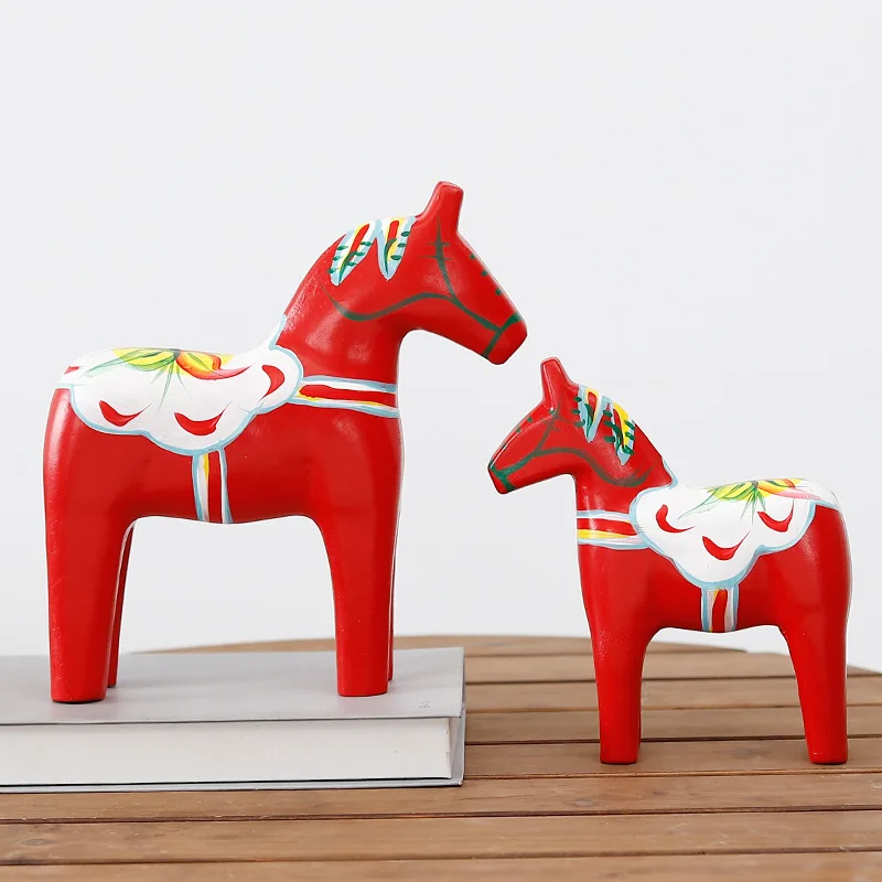 Nordic Style Wooden Red Horse Dala Wooden Horse Wedding Decoration Wooden Red Horse
