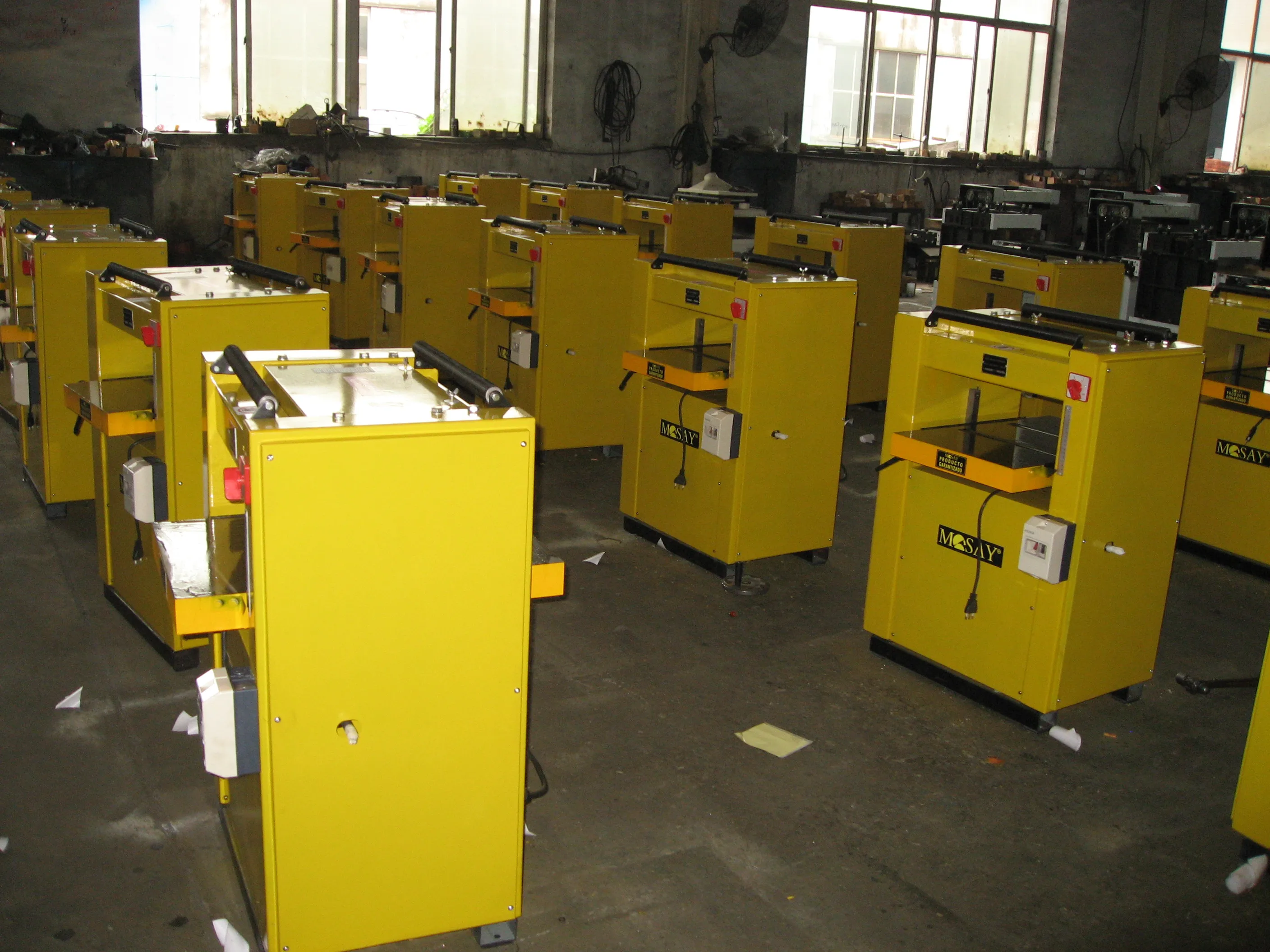 Industrial one side wood thickness planer machinery for  planning wood  board  surface smooth MB104   SHOWING