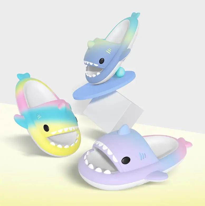 2024 color gradient children girls flat EVA shark slides outdoor cartoon beach sandals kids boys shark slides