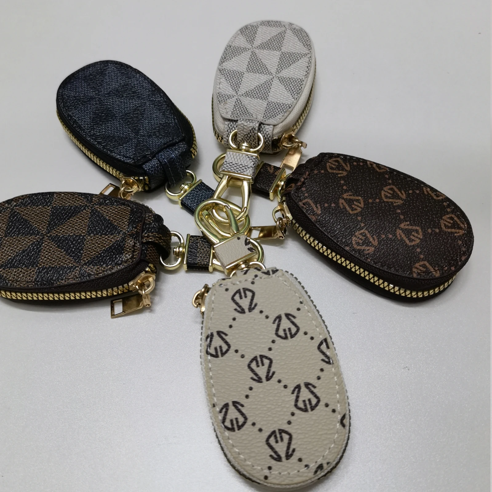 Large Capacity Multifunctional RFID Blocking Keychain Storage Pouch Fashionable Simple and Small PU Car Key Bag