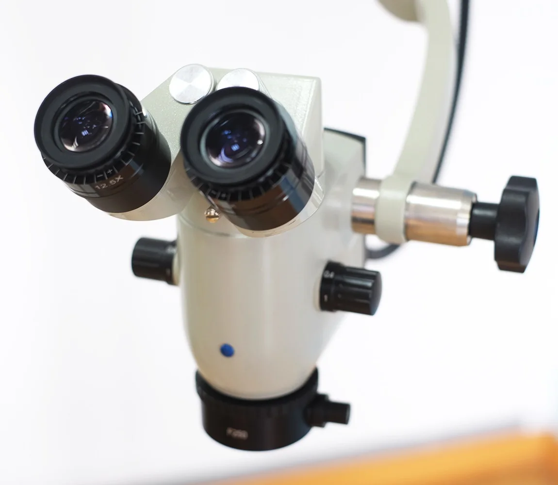 Low-cost medical science surgical operation high-definition microscope