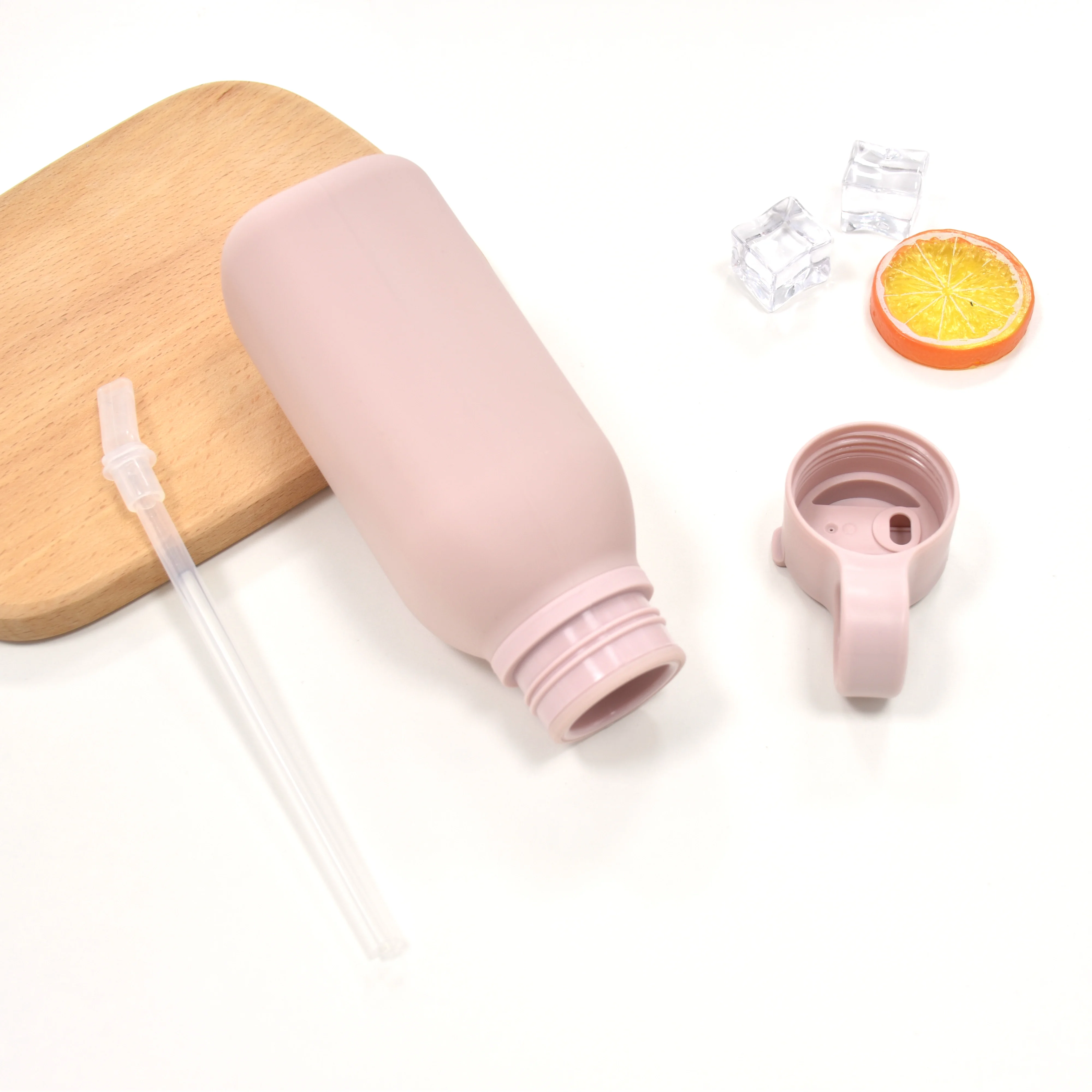 Custom Eco Friendly Water Drink Bottle School Portable Leakproof BPA Free Silicone Sports Water Bottle For Kids