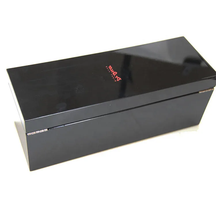 Customized design simple useful colored print black wine wooden box