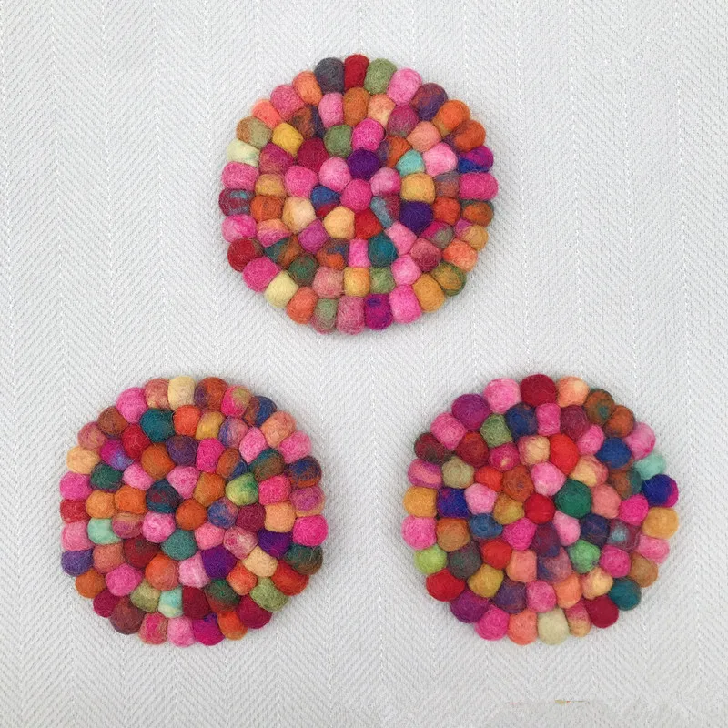 New Style Fashion Absorbent Rainbow Felt Cup Coaster Wool Ball Coffee Cup Mat for Tableware
