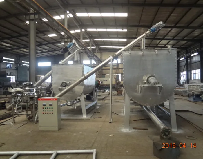 Potted soil horizontal double ribbon mixer/blender