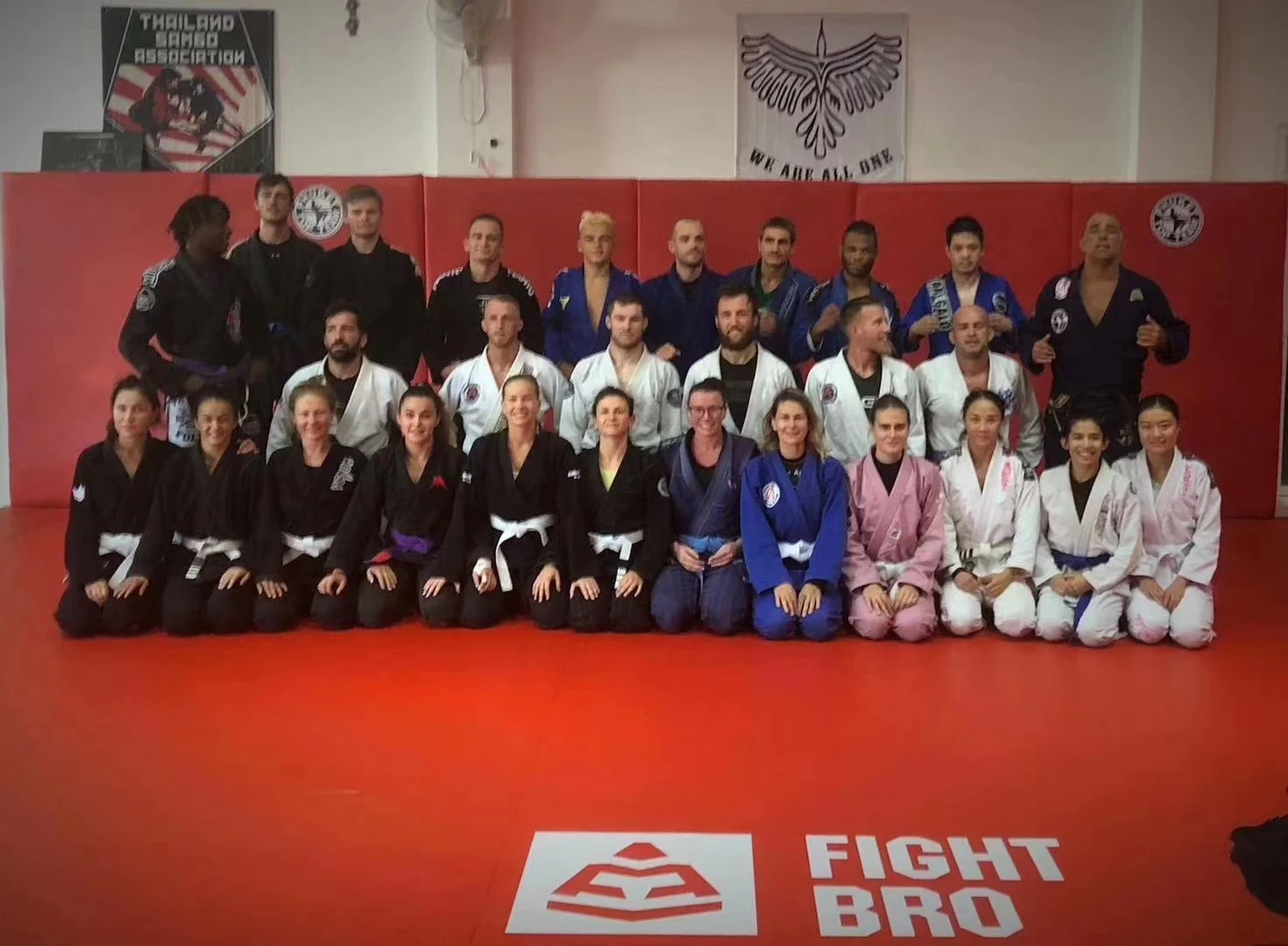 X155 FIGHTBRO 1.55m/5ft width roll out mats jiujitsu mats for BJJ wrestling judo grappling MMA Kickboxing Muaythai