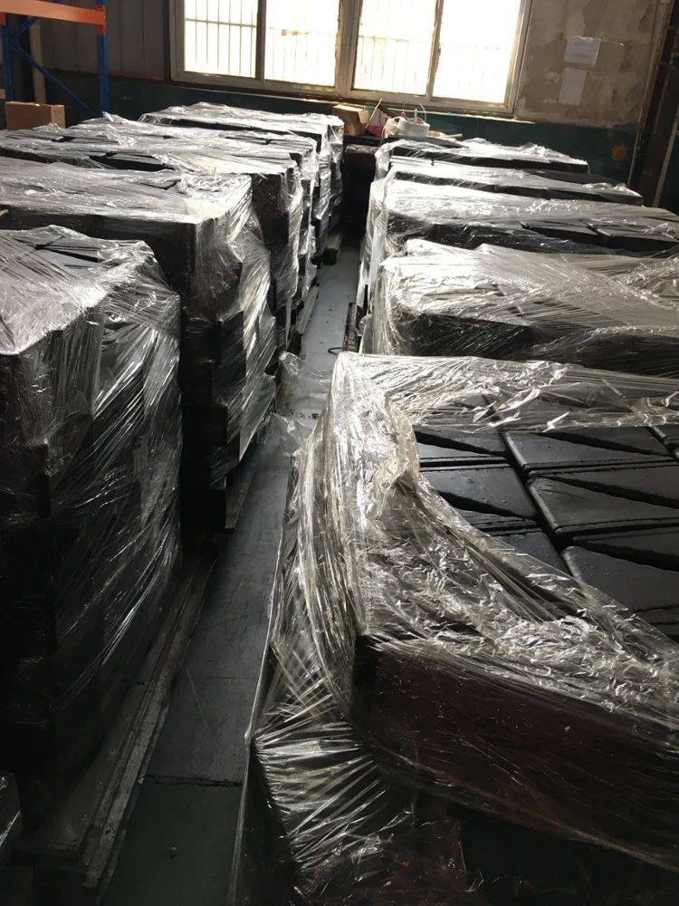 
Rubber Wedge / Rubber Wheel Chock / Premium Car Stopper 