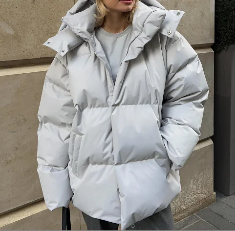 Wholesale Baggy Thickening Warm Puffer Coat Winter Women Down Jackets 2023