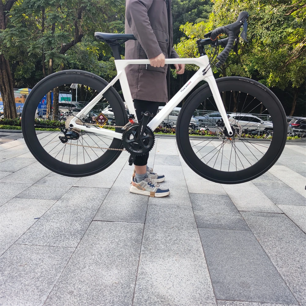 Road Bike Ultimate Disc Only 11kg Load 100kg Private Label Customized Logo Red R1 Portable Bike Brake Mtb Full Carbon in Carbon