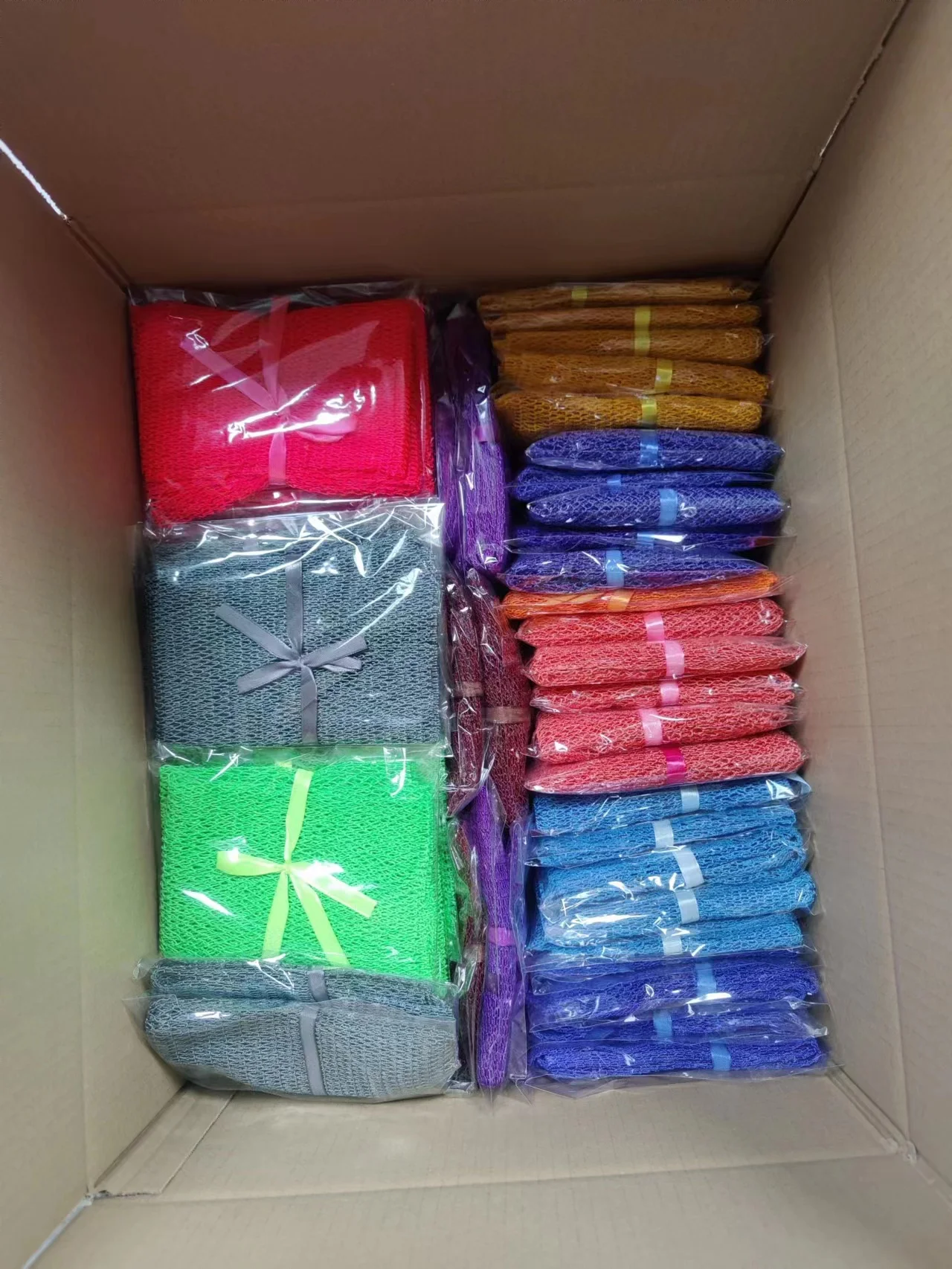 Factory Customized Nylon Scrub Exfoliating Bath Sponge African Net Wash Cloth For Skin Smoother