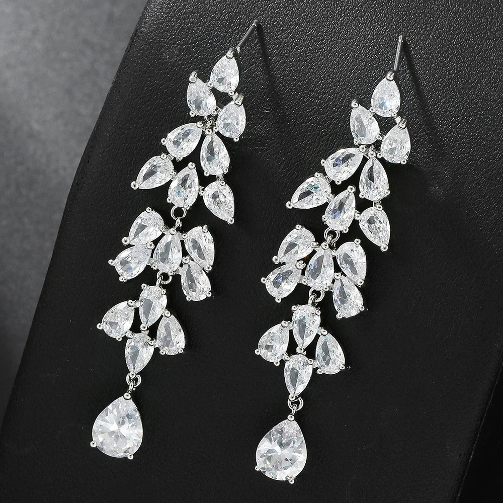 Vintage High-End Diamond Wheat Earrings Personalized Water Drop Zircon Elegant Alloy Jewelry for Bridal Party Accessories