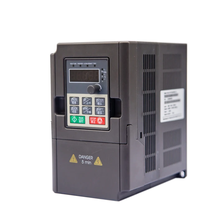 220v 2.2KW Pump VFD frequency converter 3 phase inverter for electric dc motor