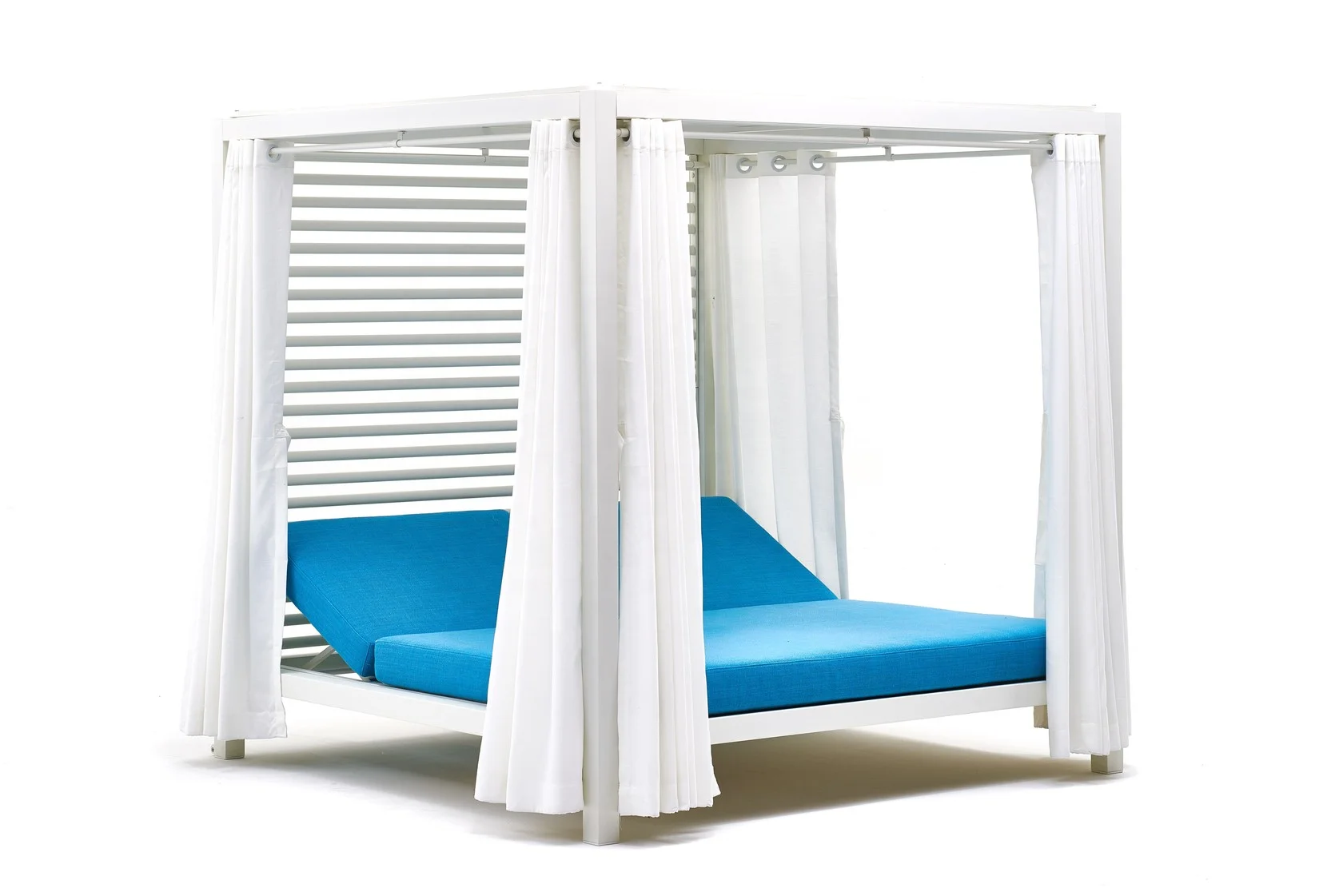 outdoor furniture rattan pool cabana sunbed pagoda daybed