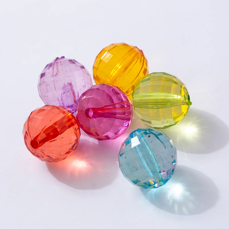 Wholesale 4mm to 30mm perforated or non-perforated jewelry accessories DIY acrylic disco through pearl other loose beads