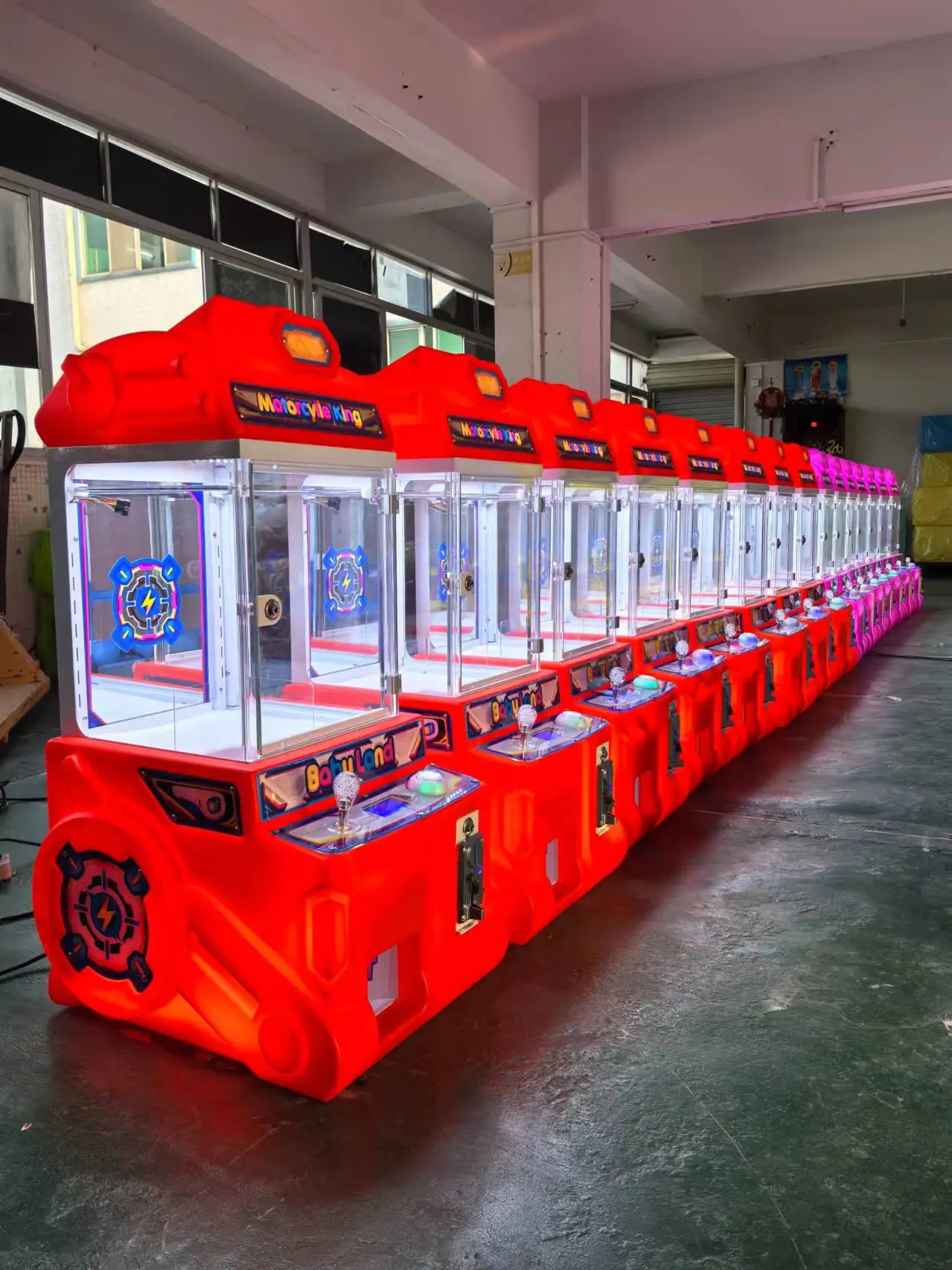 Wholesale Kids Toy Arcade Claw Game Coin Operated Mini Claw Machine for Dollhouse
