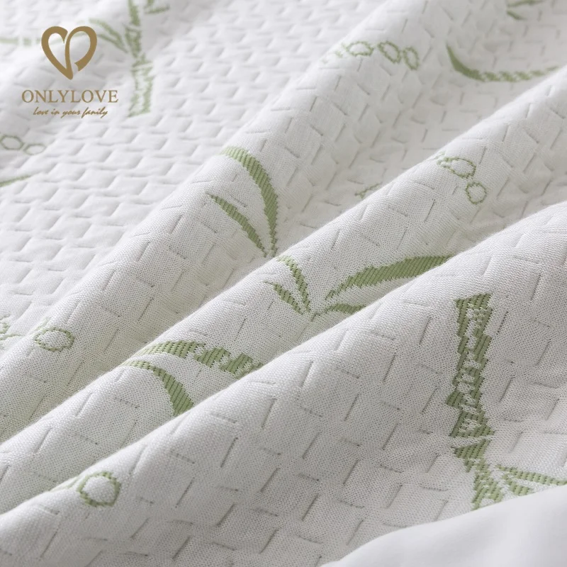 Manufacturer Wholesale Hypoallergenic Waterproof bamboo Mattress Protector Cooling Mattress Protector Cover