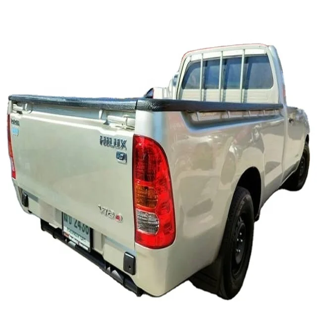 FAIRLY USED 2011 TOYOTA HILUX 2.7 SINGLE CABIN READY