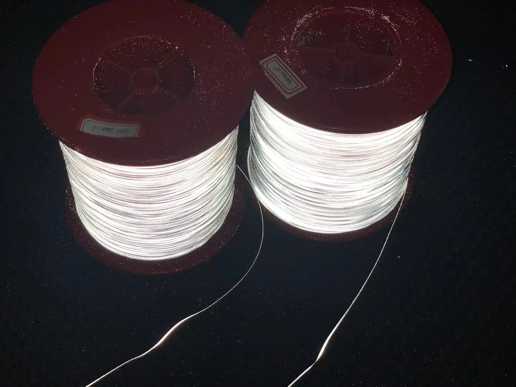 Alsafety Custom 1mm High Visibility Silver Reflective Knitting Yarn For Clothing