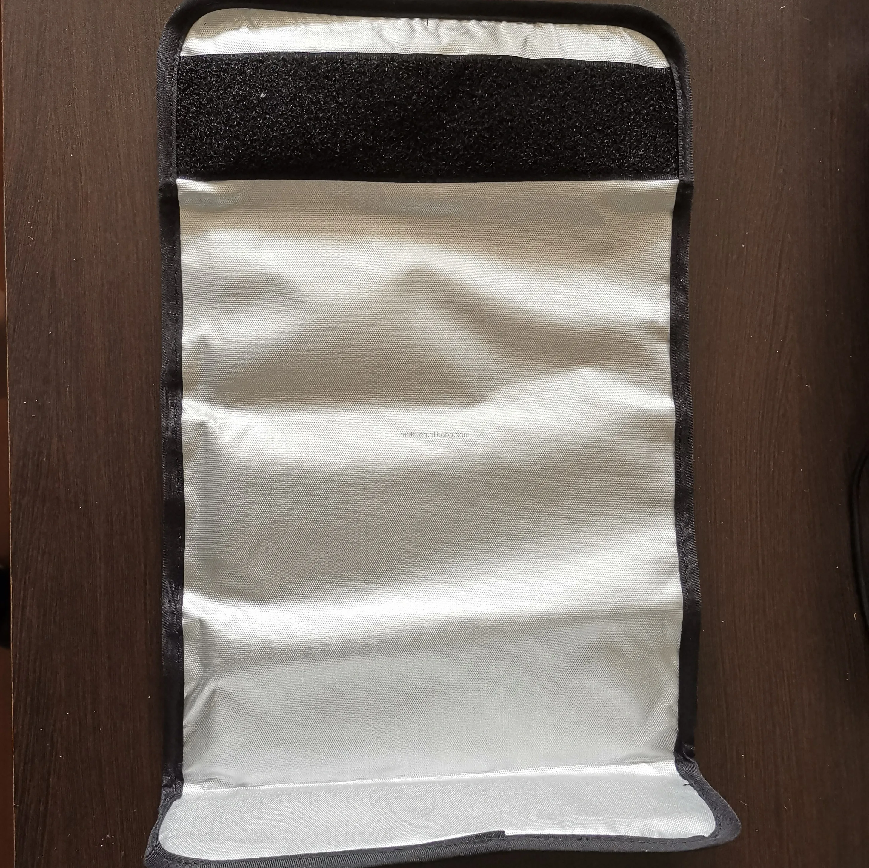 
Reusable Wine And Beer Cooler In PVC&Nylon 