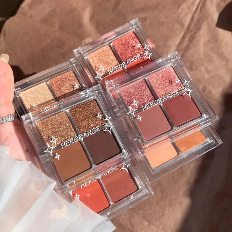 Private Label Christmas Collection 4 Color Eyeshadow Palette Explosive Matte Pearlescent Lasting Waterproof Custom Logo