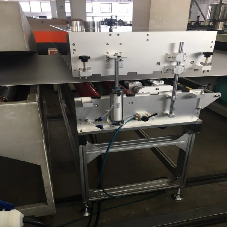 plastic film surface corona treatment machine