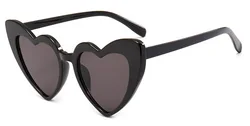 2022 Fashion Party Eyewear Heart Shaped Sunglasses Women Sun Glasses Gradient Heart Glasses
