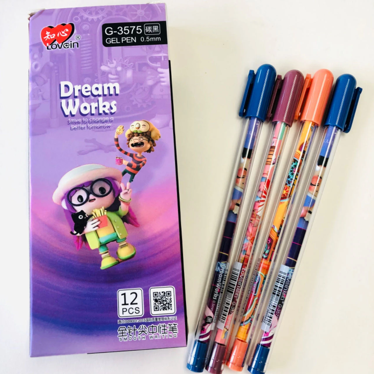 Wholesale stationery back to school students love kawaii gel pens with heart-shaped pen cover