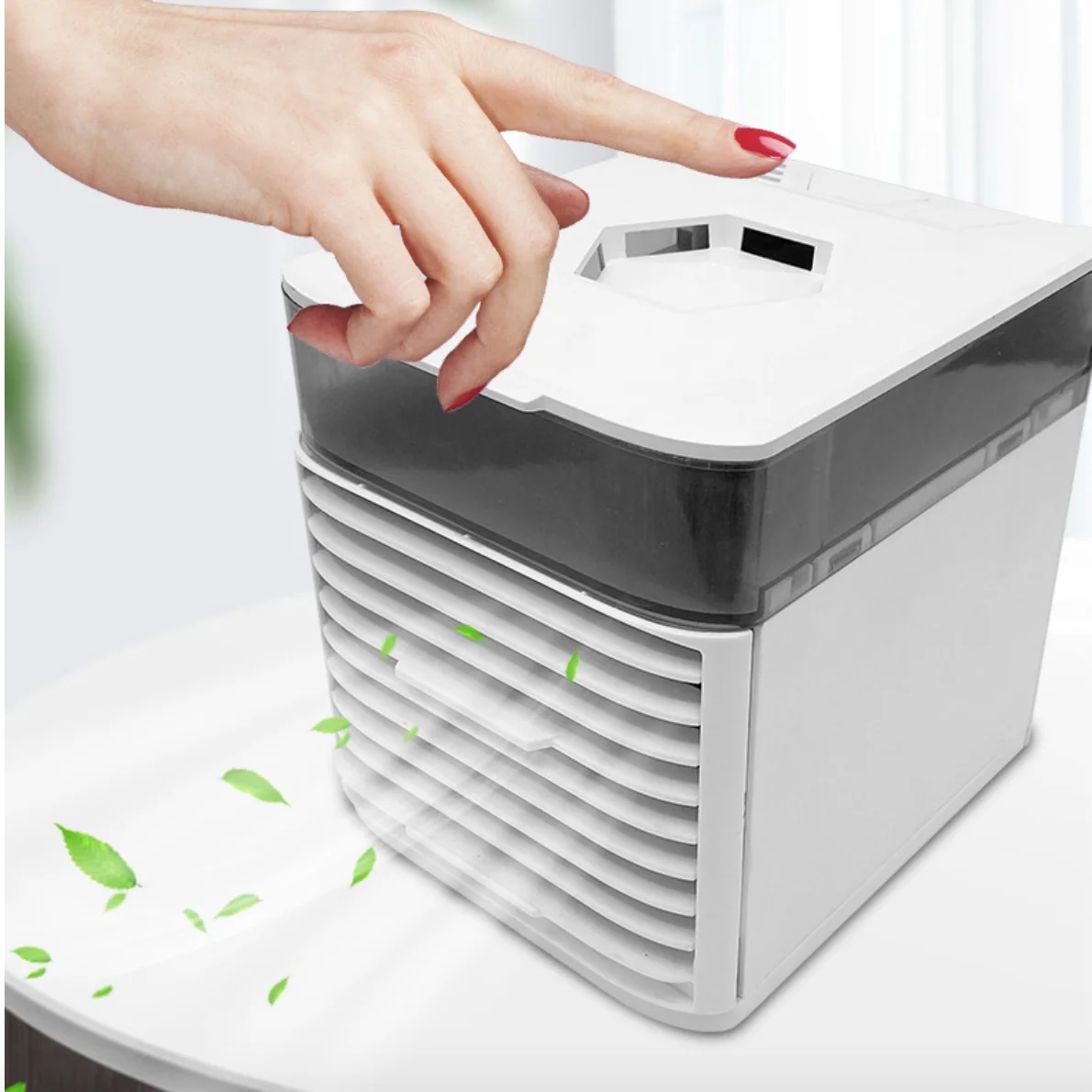 Amazon Hot Sale Mini Air Conditioner Personal Space USB Small Portable Air Cooler