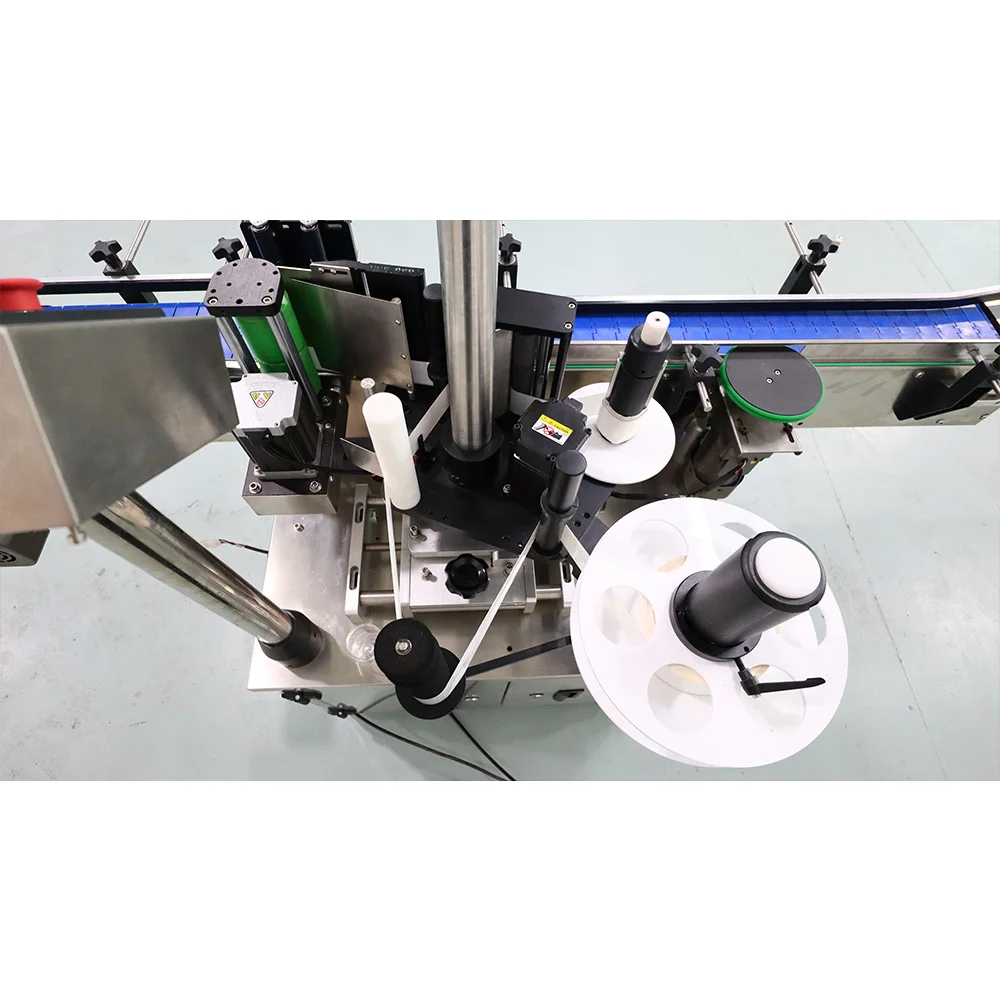 Round Roll Shipping Packaging Kraft Paper Labels Round Tube Labeling Machine Automatic Labeling Machine For Round Bottle