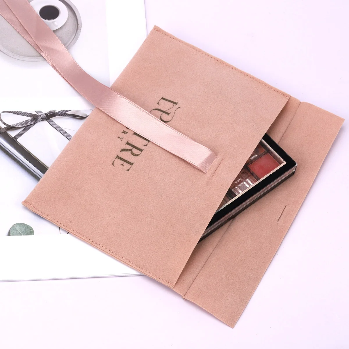 Custom Logo Printed Luxury Faux Velvet Envelope Pouch For Jewelry Flap Envelope Velvet Velvet Bag