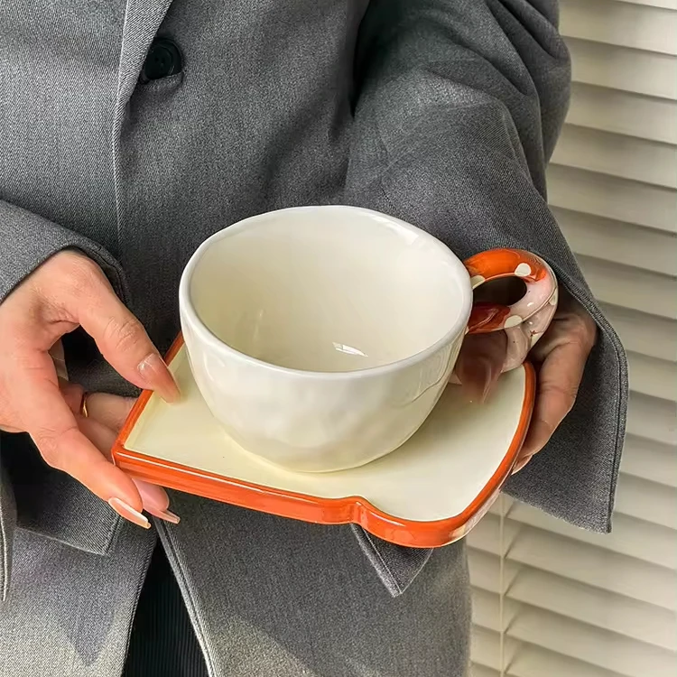 Lelyi Factory direct sales Ins cute irregular butterfly biscuits alkaline water knot mugs and exquisite ceramic cup and plate