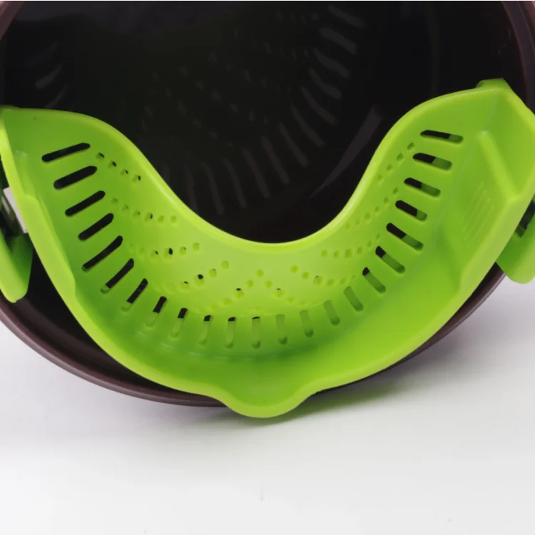 Clip On Kitchen Heat Resistant Silicone Flat Strainer For Pot