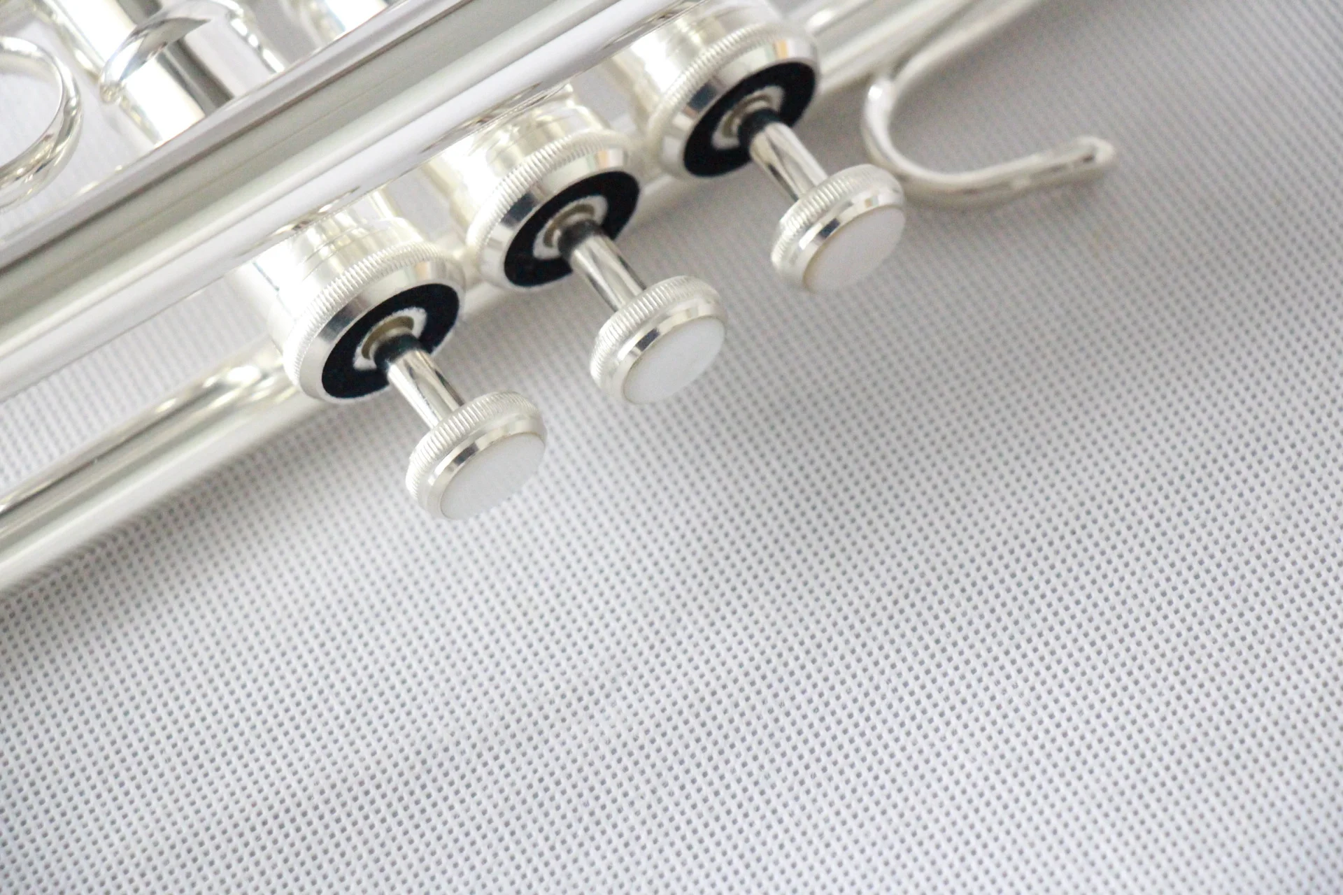 
High end gold cooper professional trumpet B ach style silver plated expensive trumpets top level trumpet 