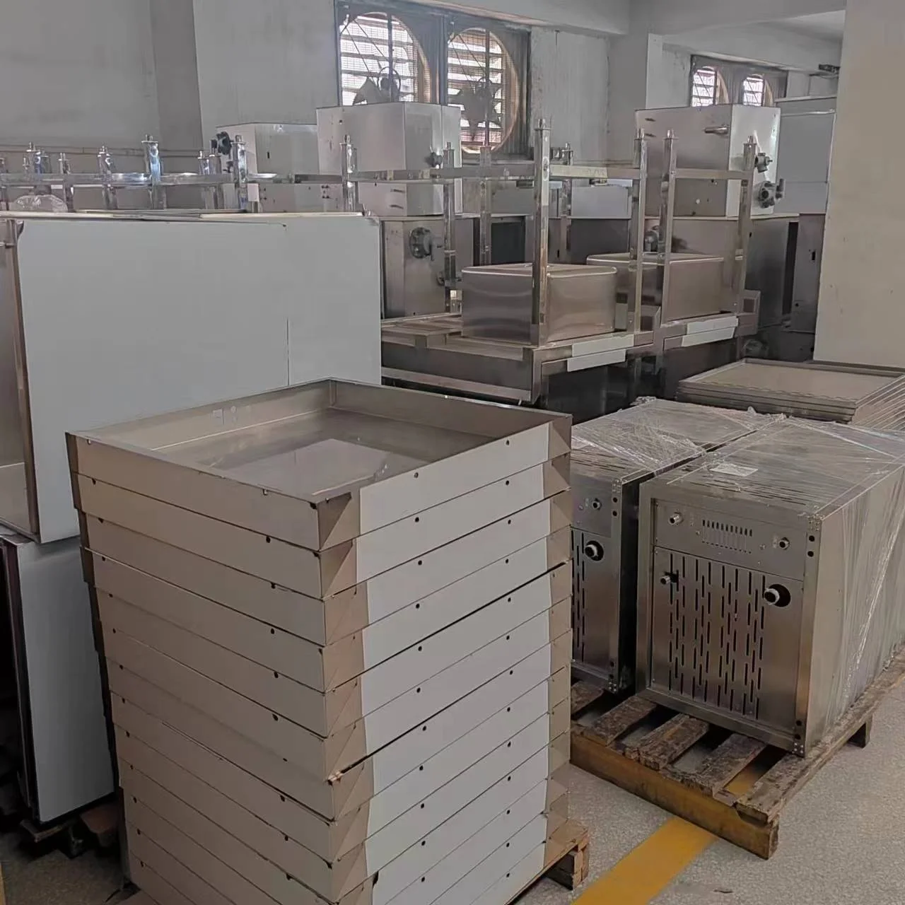 Dishwasher With Drain Pump, Break Tank, Rinse Booster Pump And Added Chemical Pumps