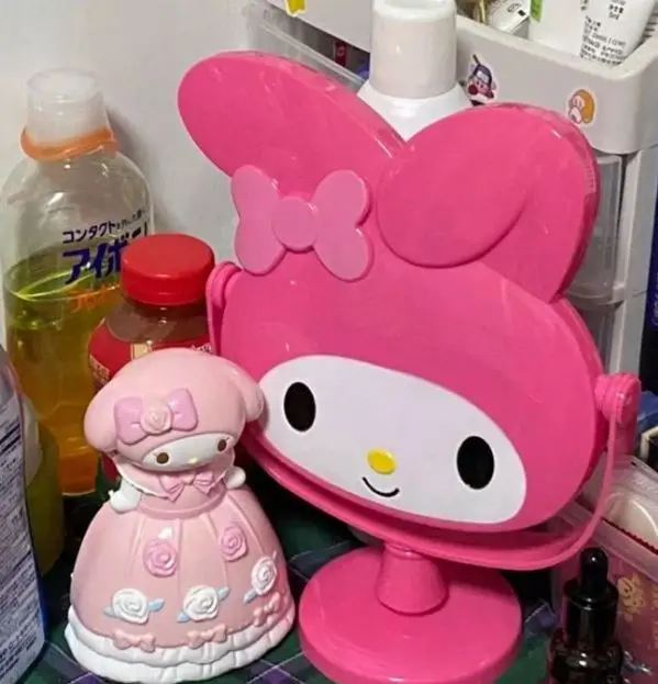 SS Kawaii Sanrioed My Melody Vanity Mirror Anime Figure Rotatable Table Mirror Vanity Mirror Glass Bedroom Desktop