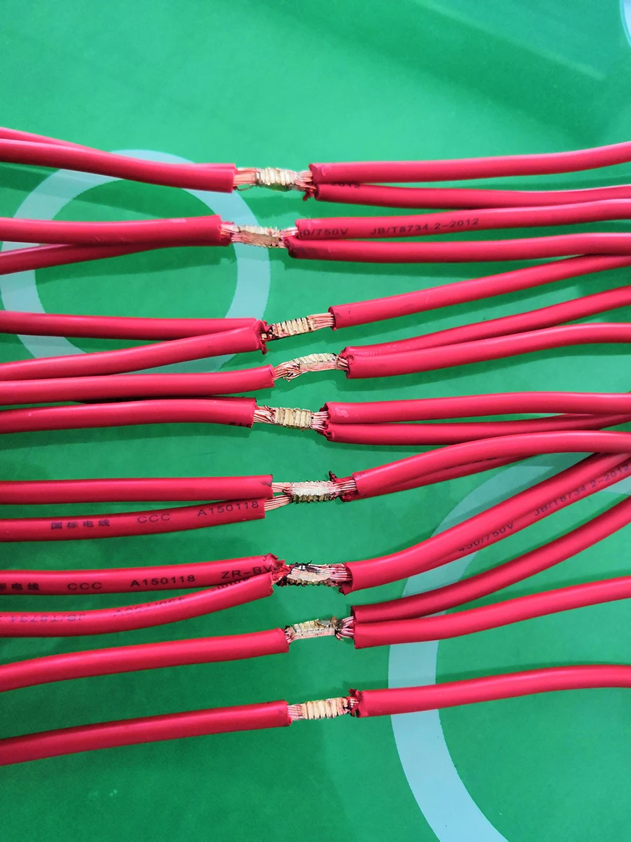 Ultrasonic Metal Spot Welder for Wire Connection Welding