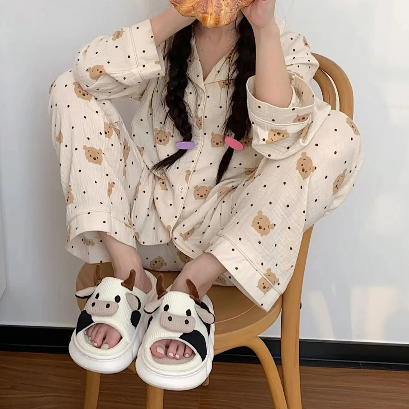 Summer Indoor Home Home Soft Bottom Linen Insole Slippers Non-slip Flat Cute Cartoon Cow Slippers for Women Gril Lady