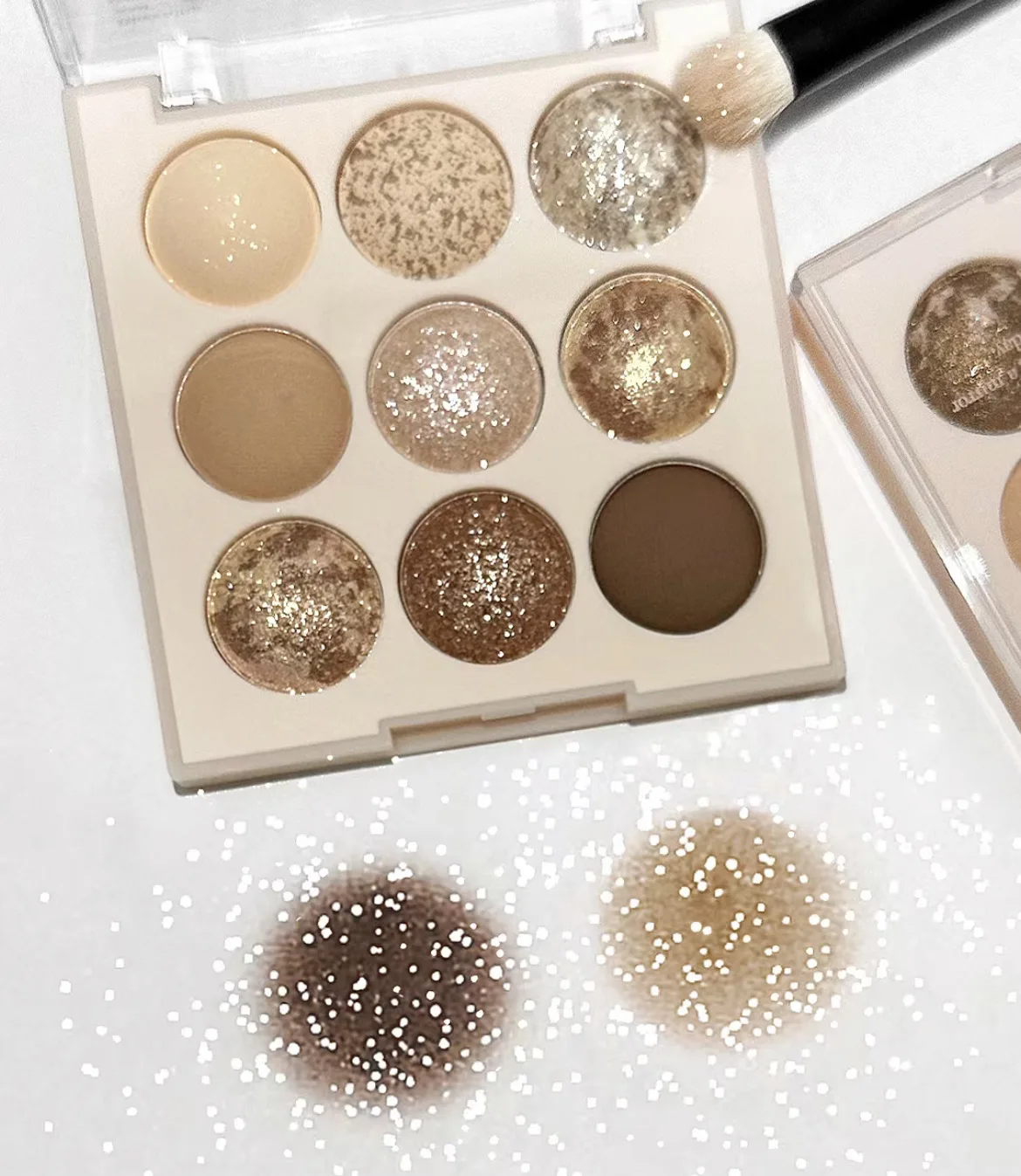 trending makeup products 2024 new arrivals 9 Colors Eye shadow Highlighter Blush Contour Oatmeal Rose glitter Eyeshadow Palette