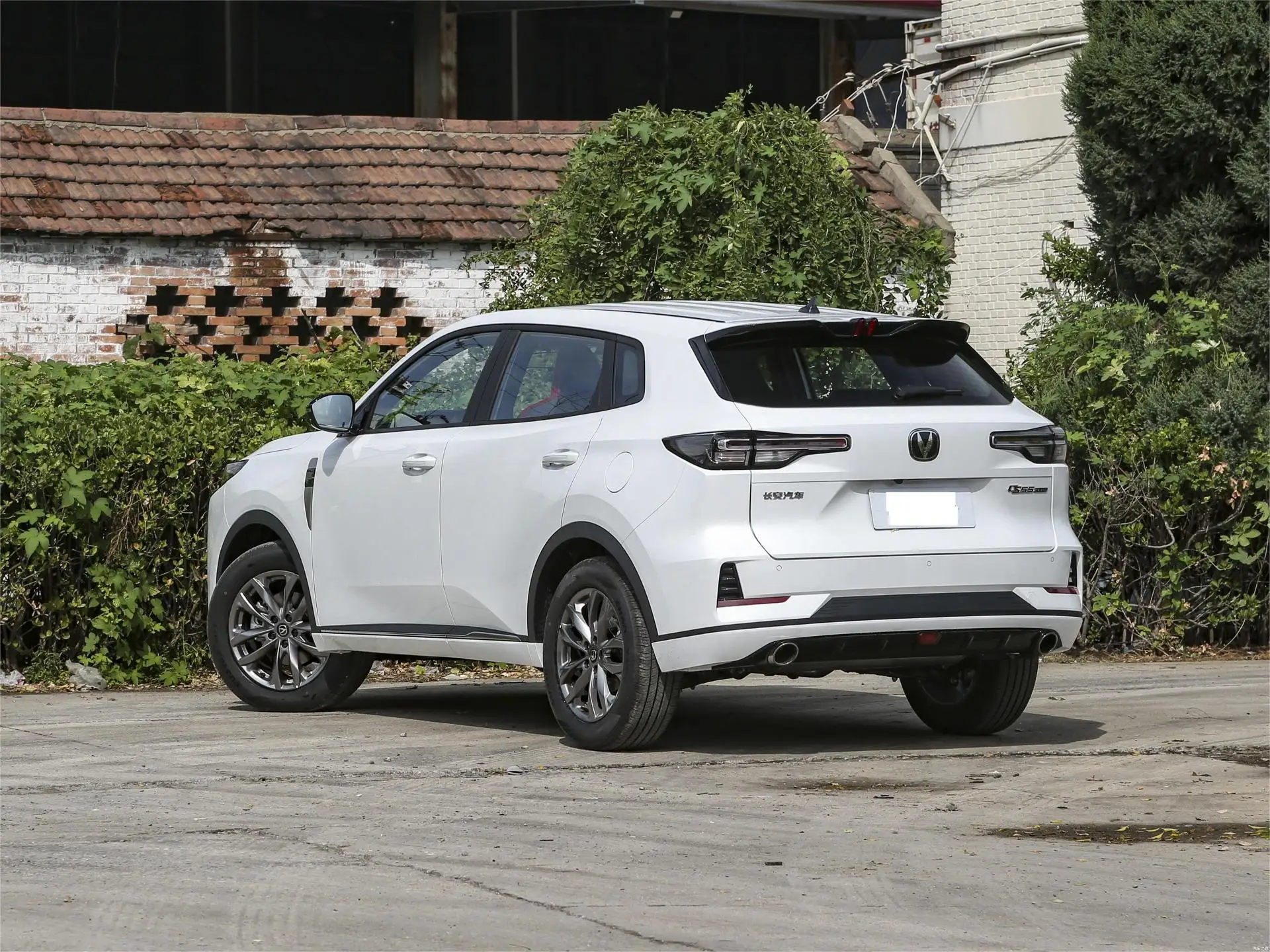 Chinese Brand Changan CS55 PLUS 2024 Third Generation 1.5T DCT Light Year Edition Good Quality SUV Cars for Sale