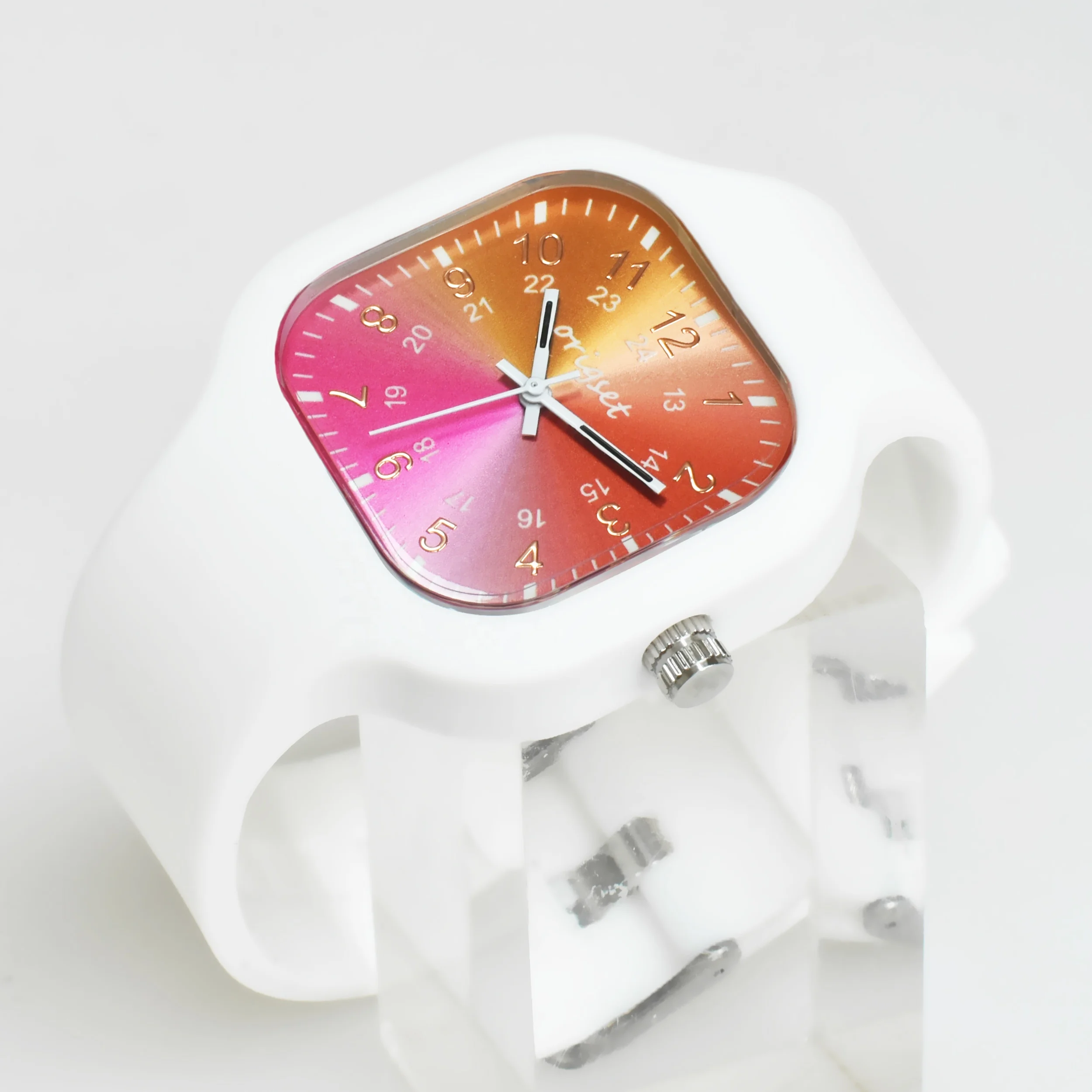 New Design White Sports Quartz Watch with Jelly Silicone Band Color Dial Custom Logo Printing Hot Sale Dial Diameter nurse watch