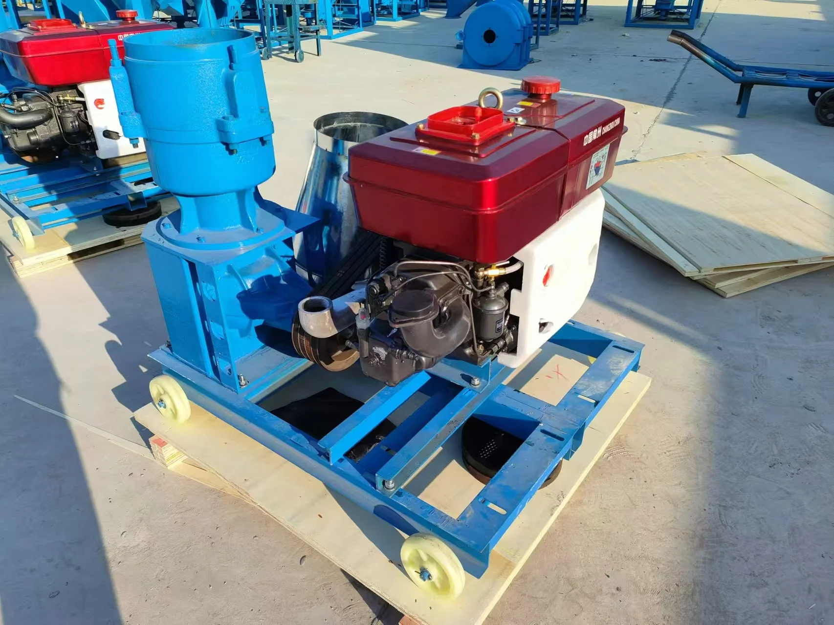 Wood pellet mills 15 hp 25 hp 30hp livestock pellet mill machine used cattle feed machine 55 hp pellet mill machine