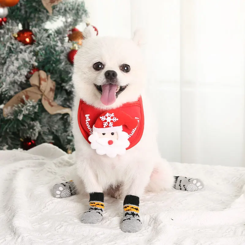 4pcs/set Dog Cat Cocks Christmas New Year Pet Socks Non-slip Cute Santa Socks for Small and Medium Size Pets Cats Dogs