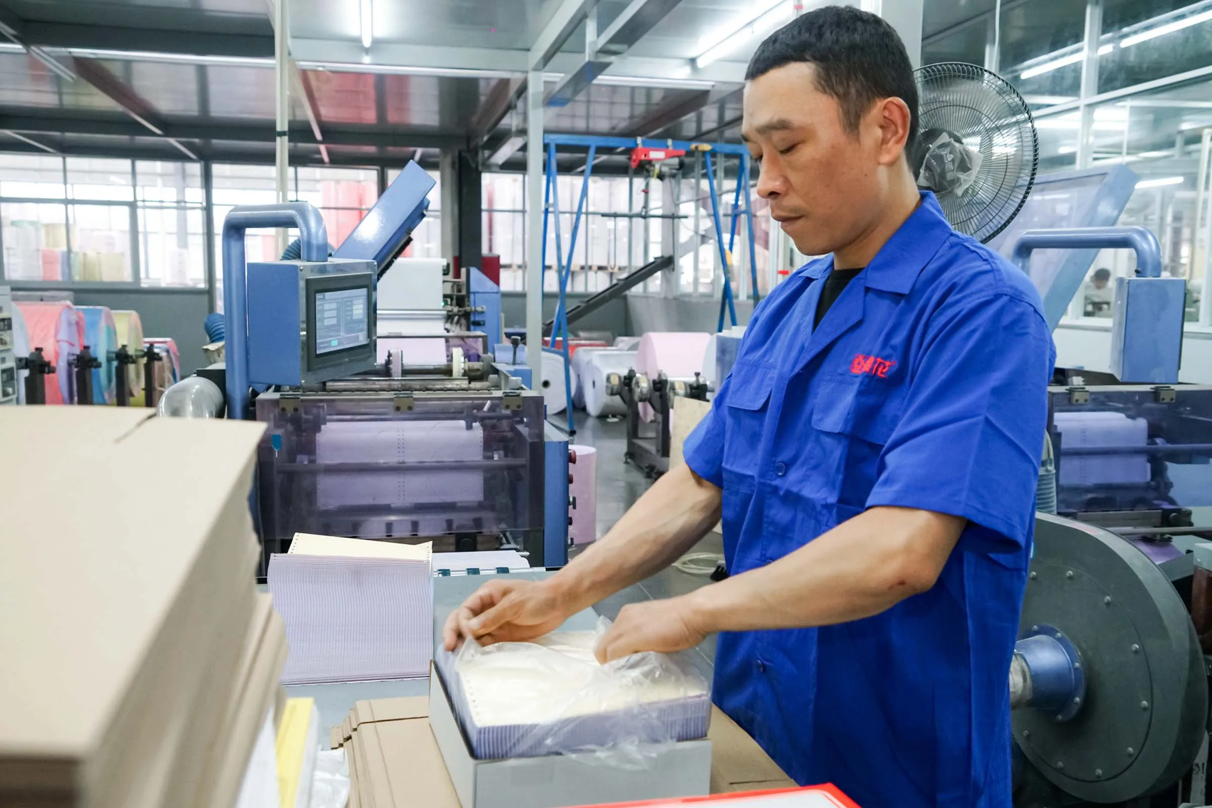 Customized Labels Colored Thermal Transfer Barcode Label Sticker Thermal Sticker of Best Sale Price