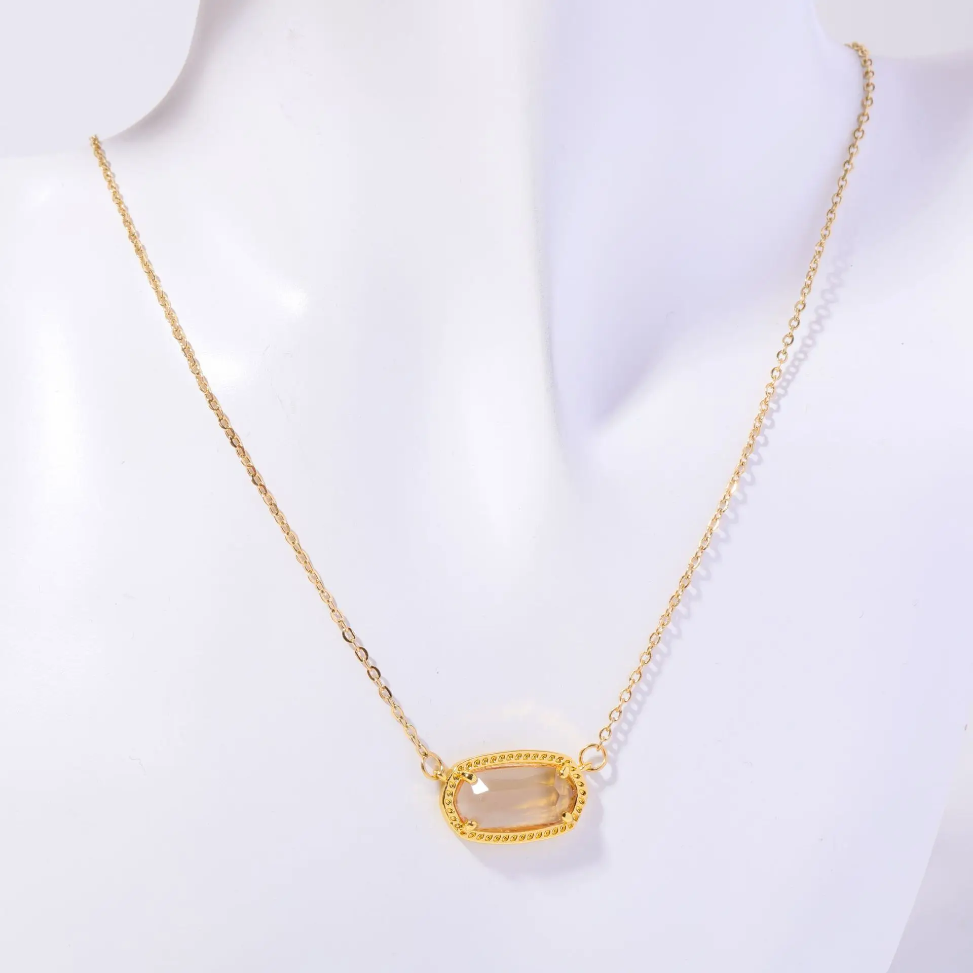 Alloy Strand Type Jewelry Gold Plated Crystal Pendant Classic Natural Stone 12 Birthstone Necklace