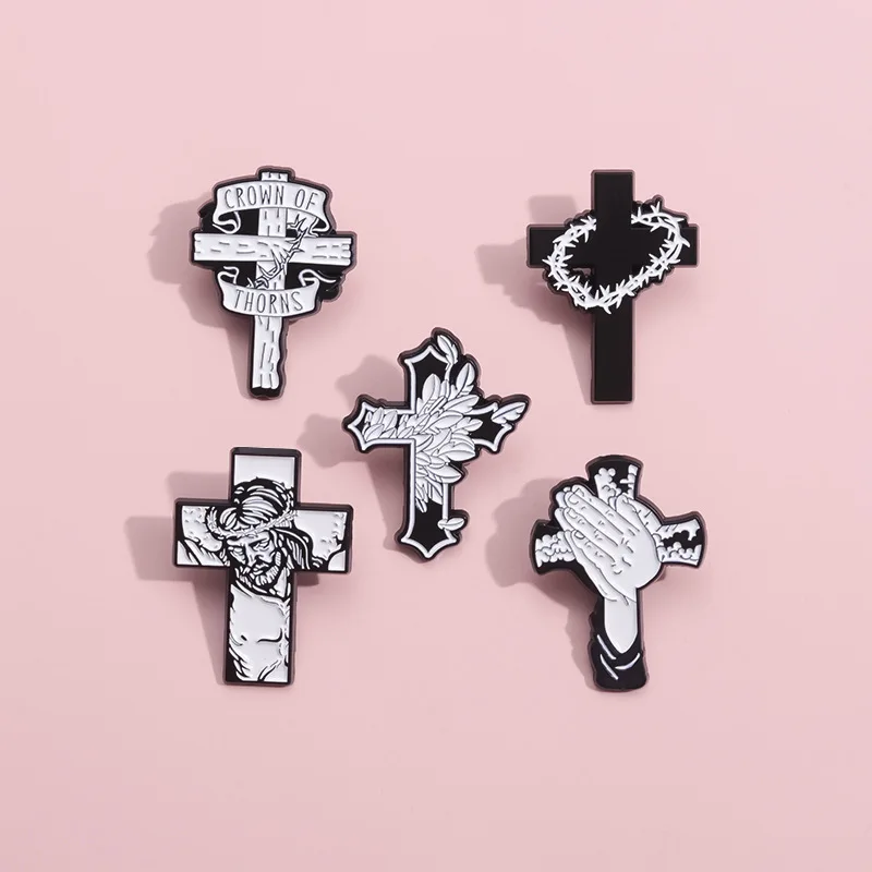Wholesale stocked religious logo Jesus badge metal creative cross pins for event gifts