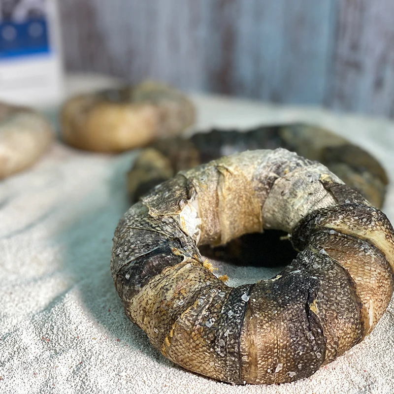 Wholesale Pet Supplies Dry Dog Food Fish Rawhide Donuts Dog Treats Natural