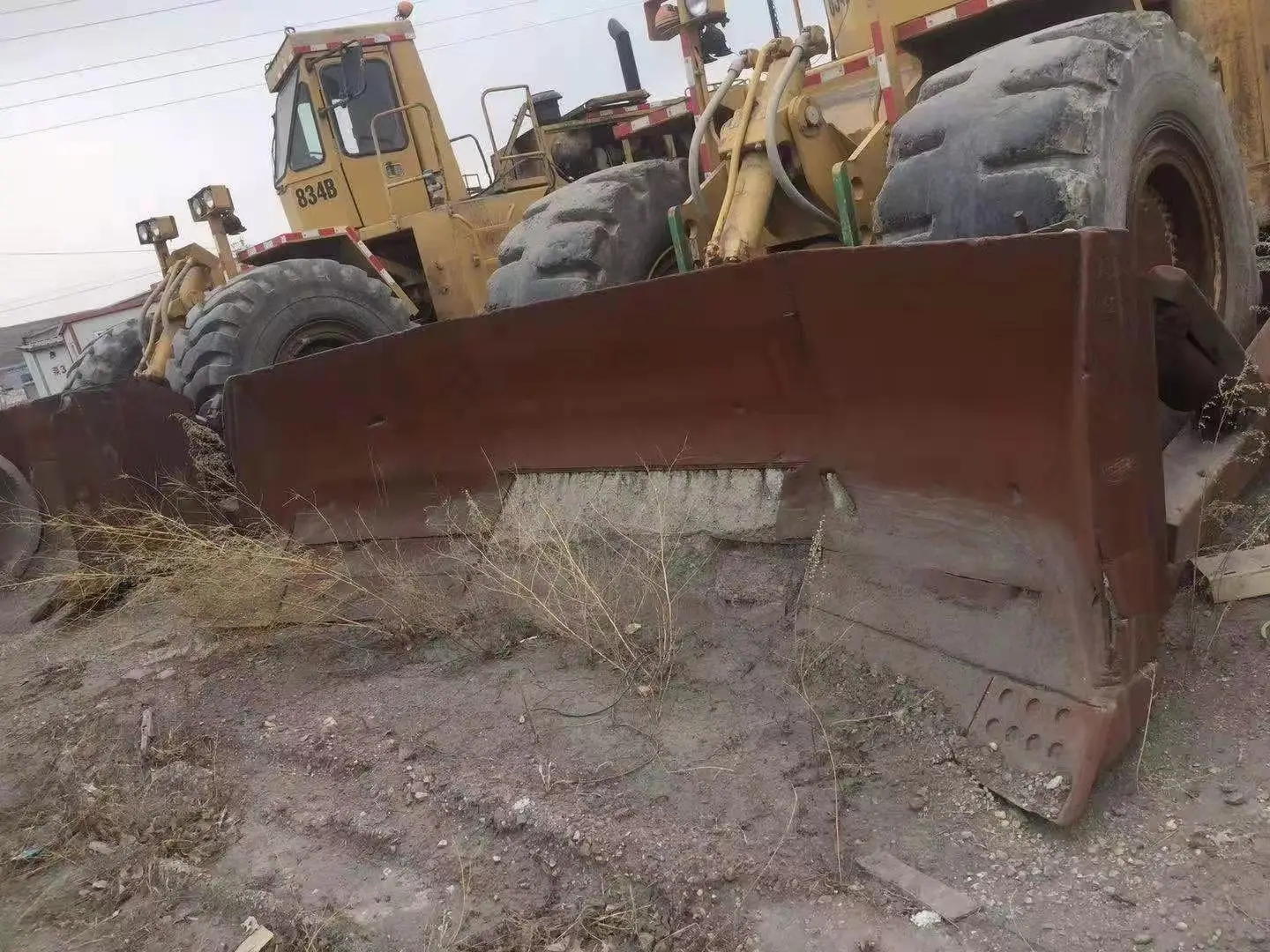 Good condition D4B D5H used crawler bulldozer for sale in stock on good