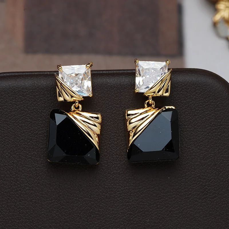 Luxury Vintage Geometric Zircon Stud Earrings Trendy Large Diamond  Zircon Brass Stud Earrings Jewelry for Women